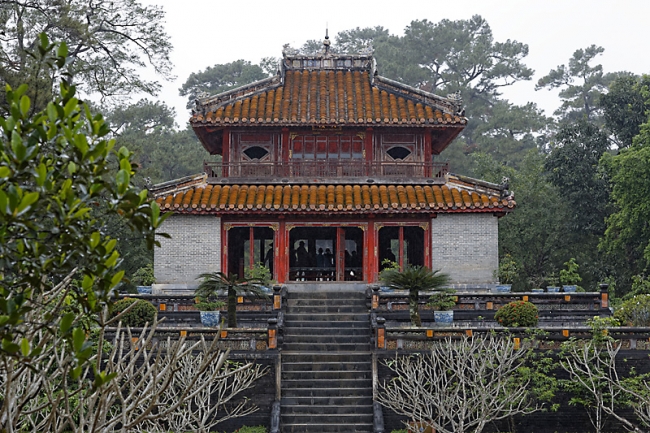 Hué-Tombeau de Minh Mang-063